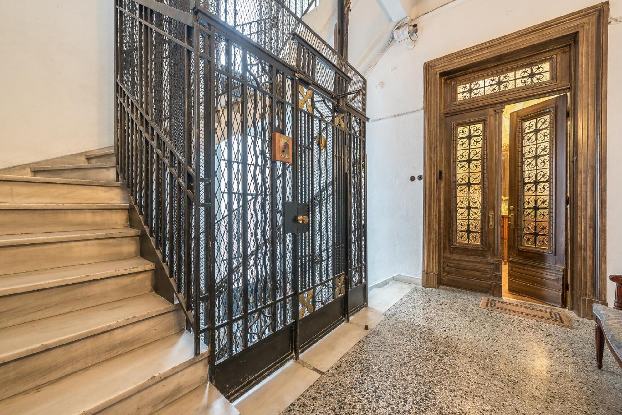 Appartamento The Rare Luxury Gem Near Syntagma, Kolonaki Square Atene Esterno foto