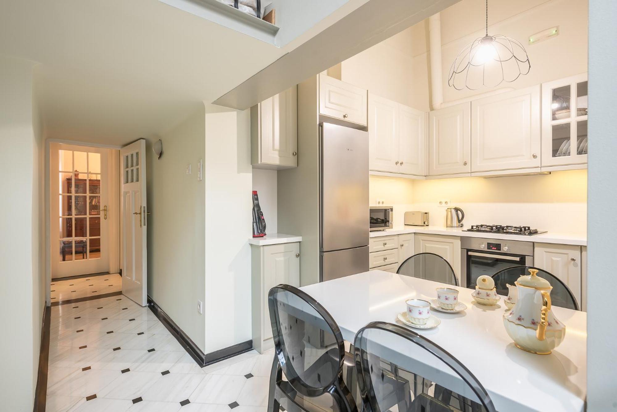 Appartamento The Rare Luxury Gem Near Syntagma, Kolonaki Square Atene Esterno foto