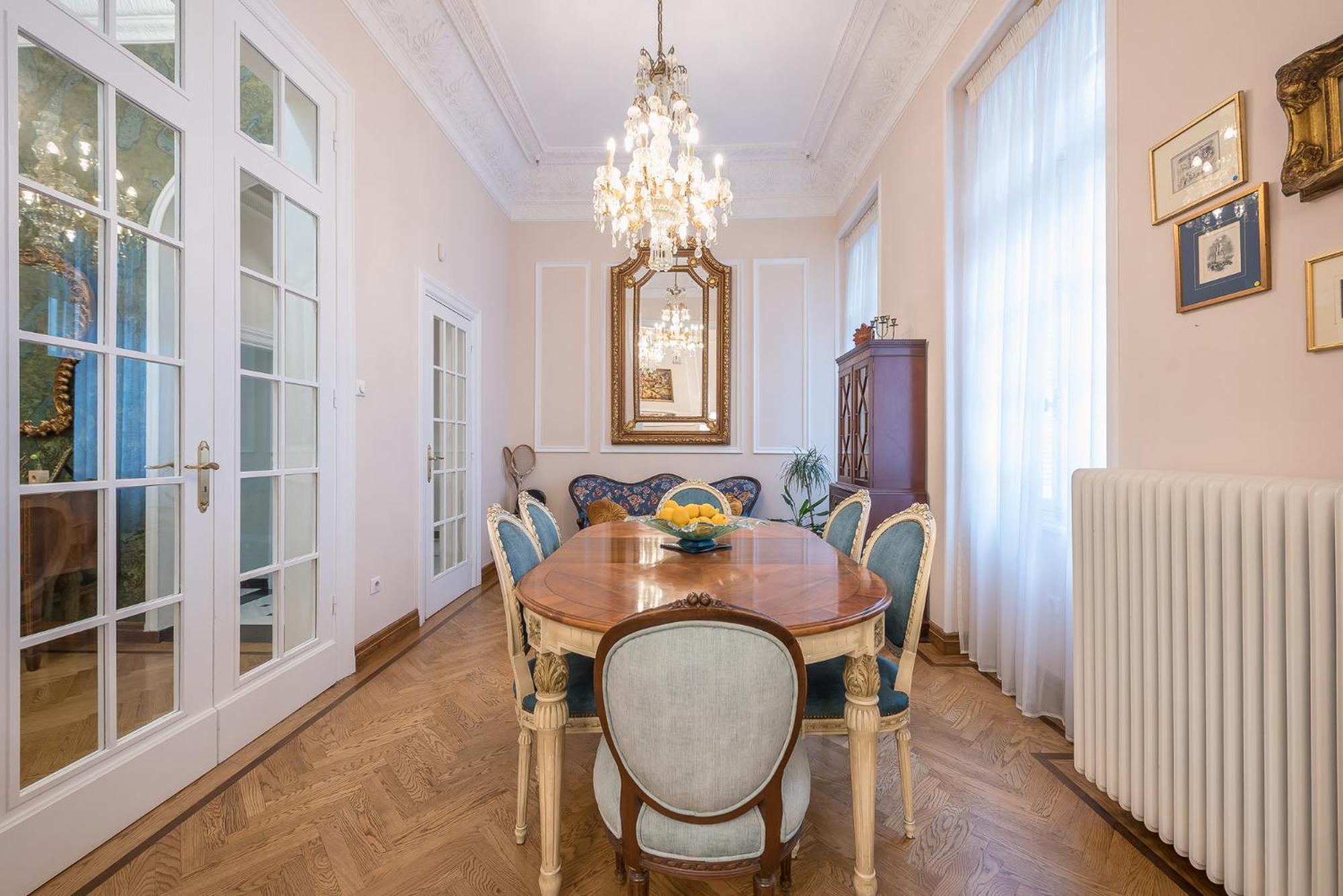 Appartamento The Rare Luxury Gem Near Syntagma, Kolonaki Square Atene Esterno foto